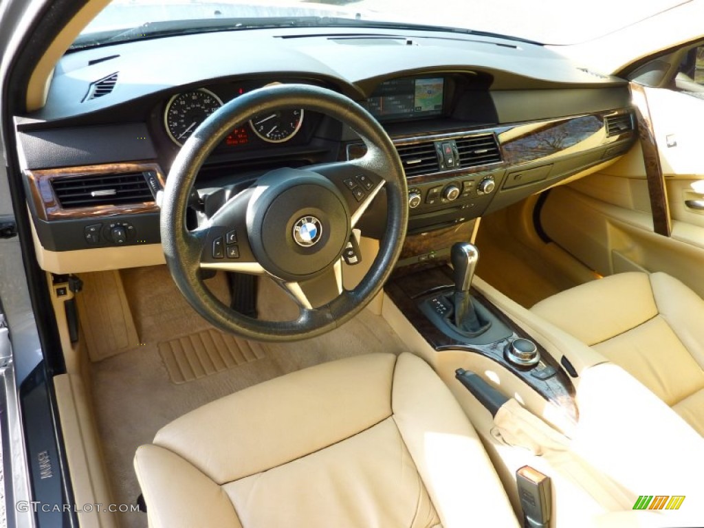 Beige Interior 2007 BMW 5 Series 550i Sedan Photo #74952232