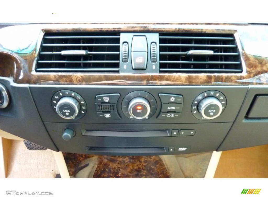 2007 BMW 5 Series 550i Sedan Controls Photo #74952337