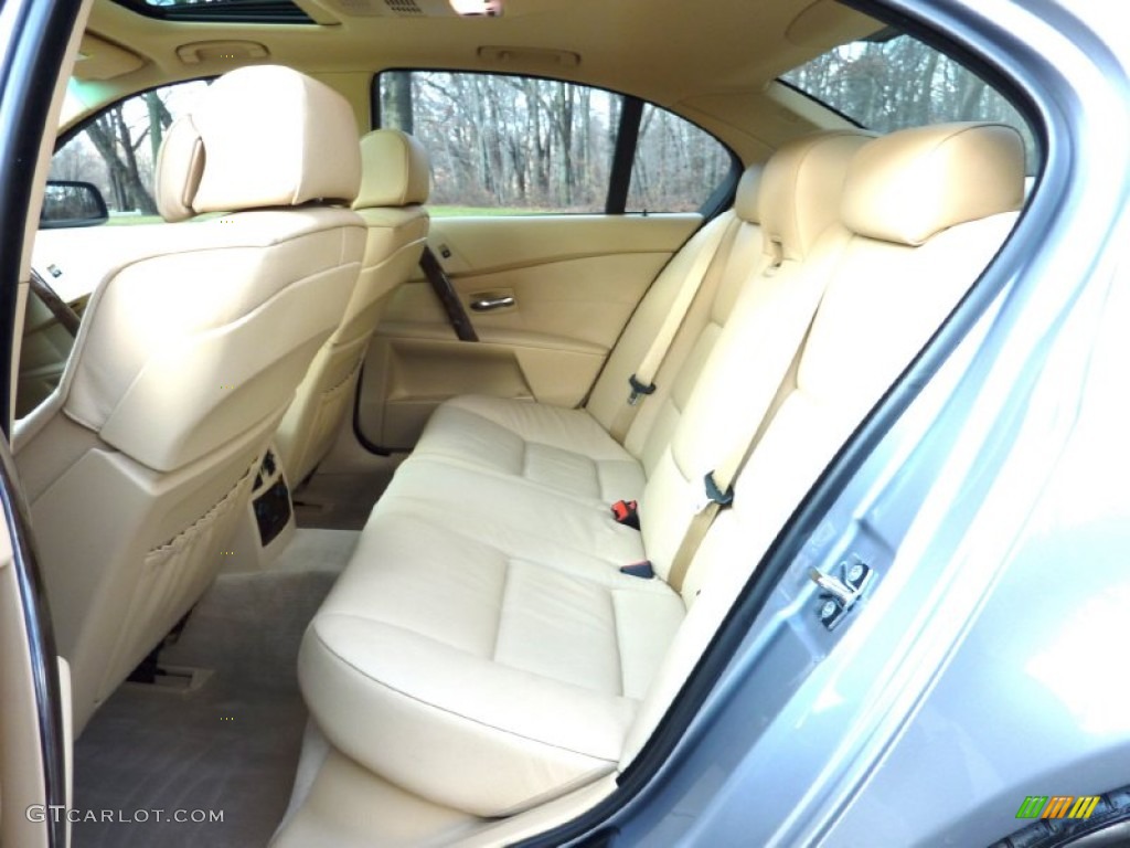Beige Interior 2007 BMW 5 Series 550i Sedan Photo #74952478