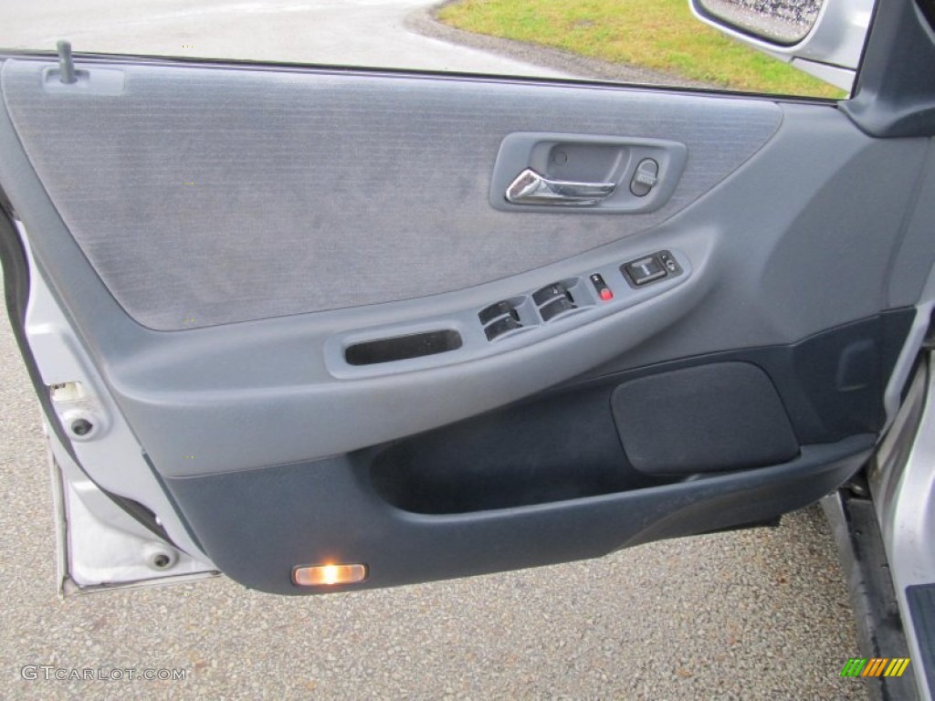 1999 Accord LX Sedan - Satin Silver Metallic / Gray photo #6