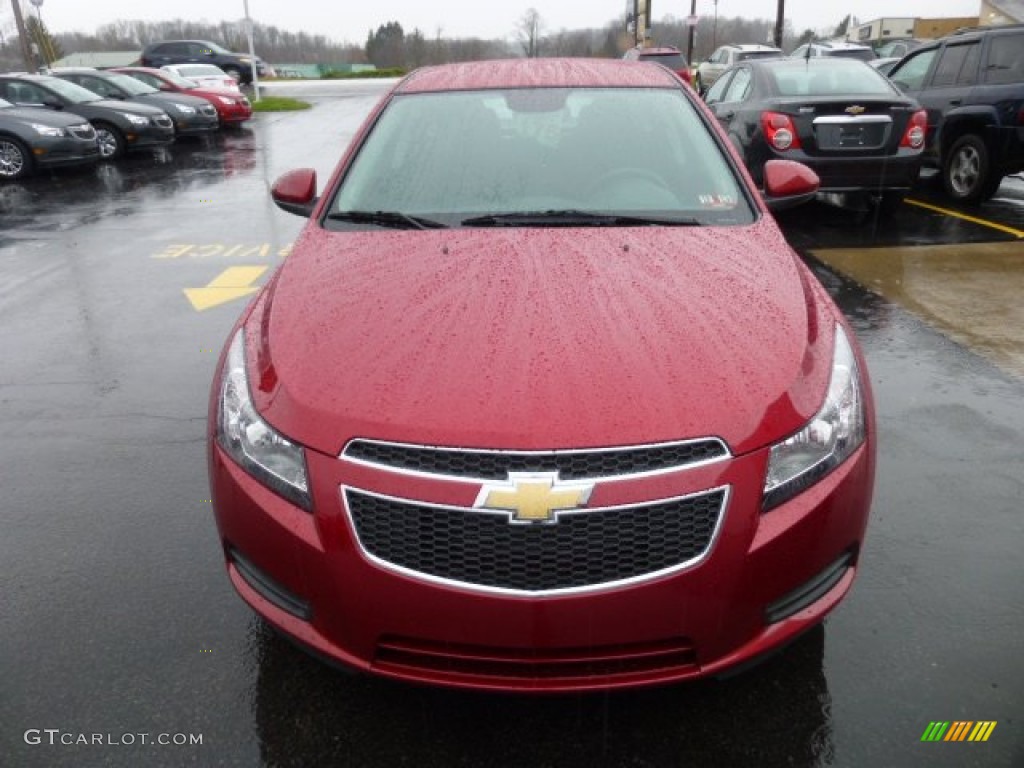 2013 Cruze LT - Crystal Red Metallic Tintcoat / Jet Black photo #2