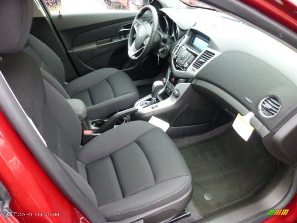 2013 Cruze LT - Crystal Red Metallic Tintcoat / Jet Black photo #10