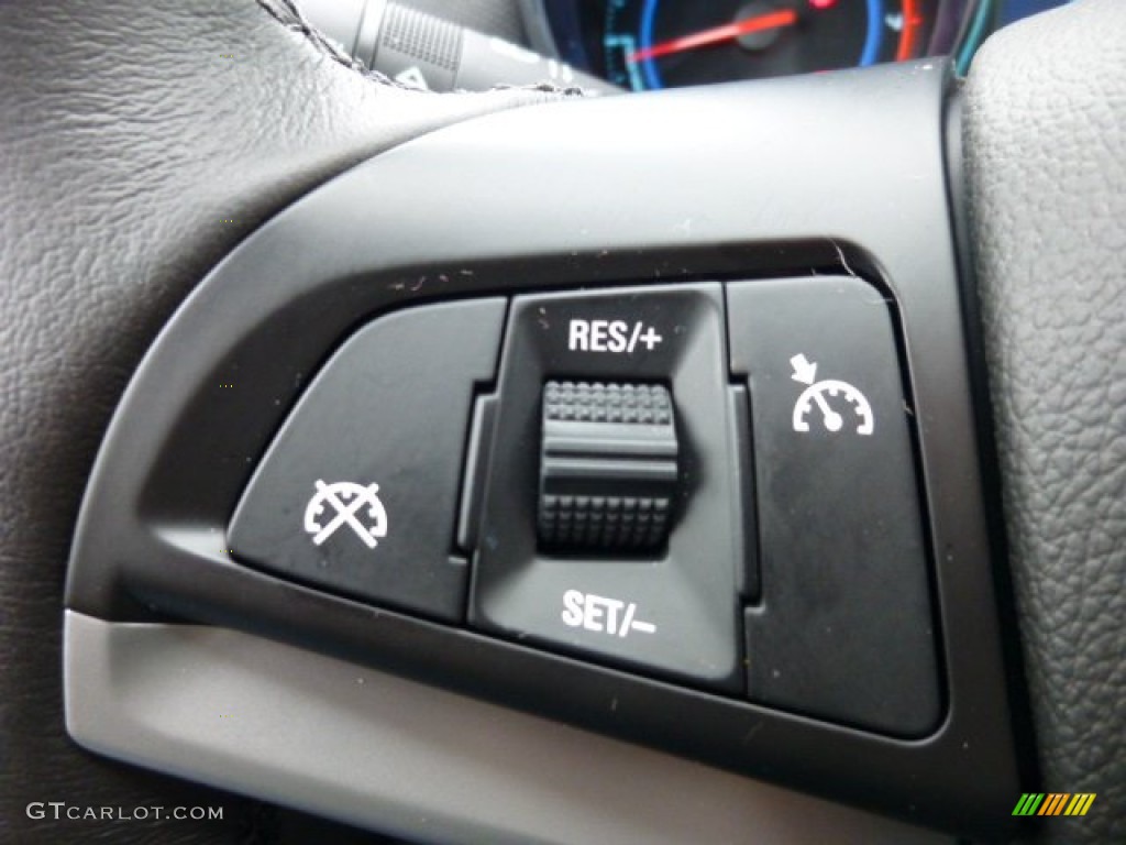 2013 Chevrolet Cruze LT/RS Controls Photo #74954415