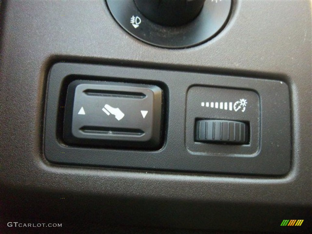 2010 F150 XLT SuperCrew - Dark Blue Pearl Metallic / Medium Stone photo #24