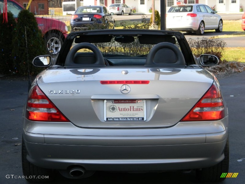 2003 SLK 320 Roadster - Pewter Silver Metallic / Charcoal photo #37