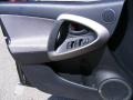 Black - RAV4 4WD Photo No. 23