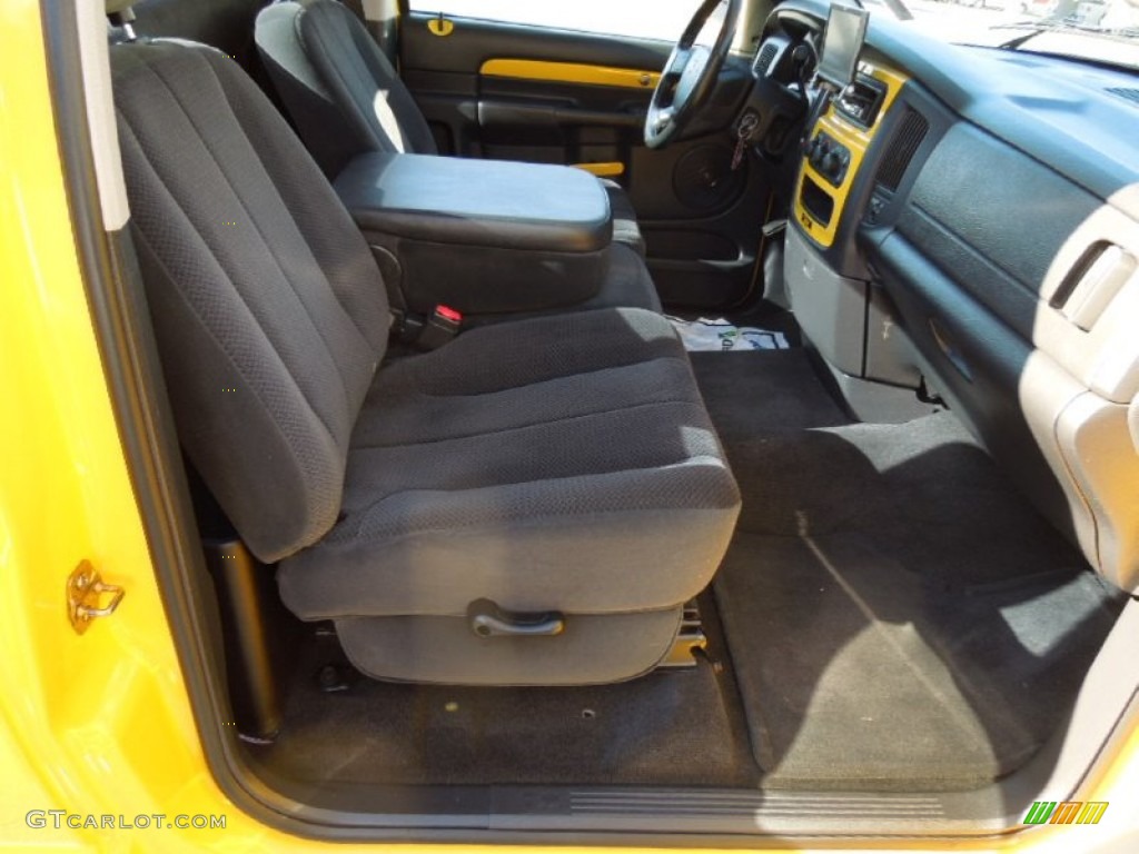 2004 Ram 1500 SLT Rumble Bee Regular Cab - Solar Yellow / Dark Slate Gray photo #18