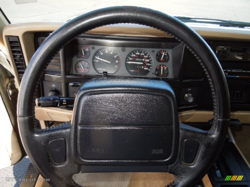 1995 Cherokee 4x4 - Dark Green / Beige photo #14