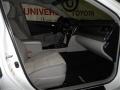 Super White - Camry LE Photo No. 17