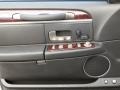 Silver Birch Metallic - Town Car Signature L Photo No. 12