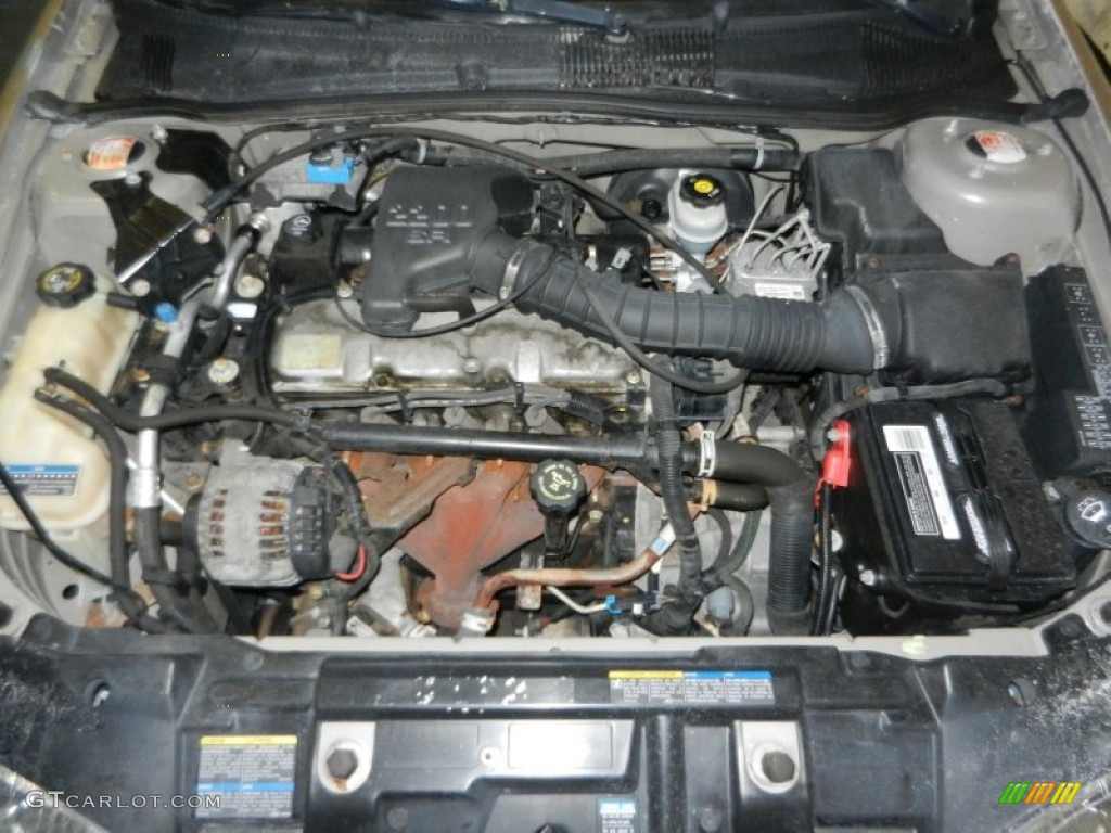 2002 Chevrolet Cavalier LS Sedan 2.2 Liter OHV 8-Valve 4 Cylinder Engine Photo #74966164