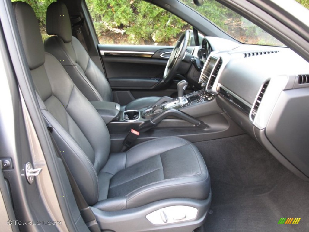 2011 Cayenne  - Meteor Grey Metallic / Black photo #17