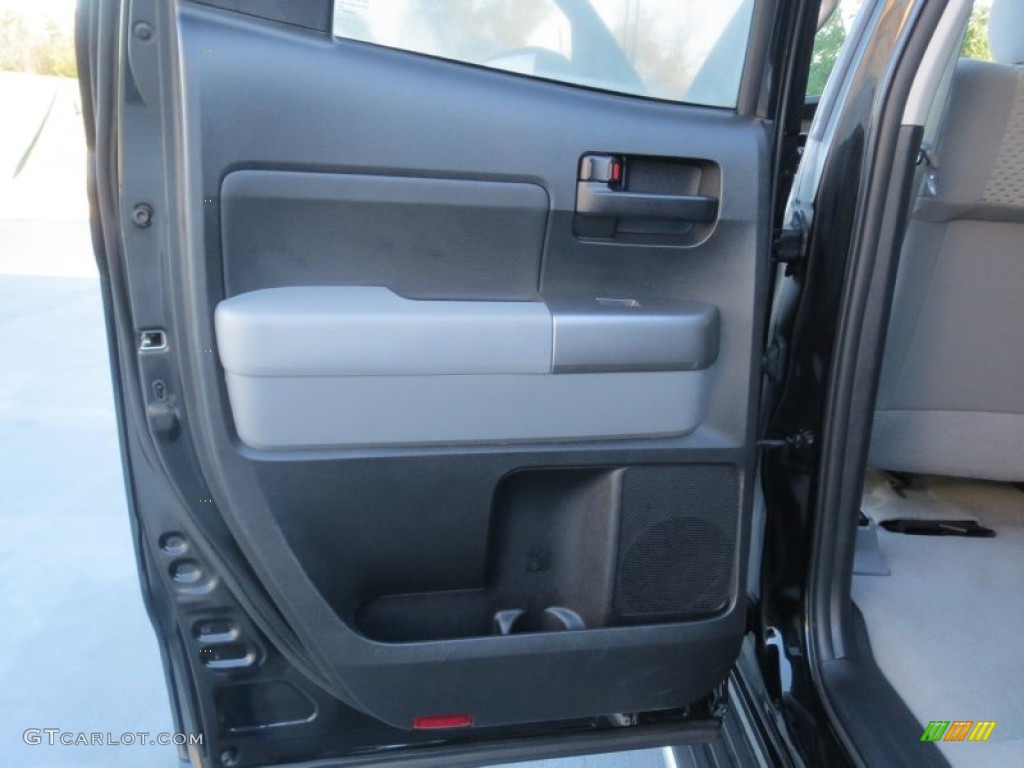 2011 Tundra SR5 Double Cab - Black / Graphite Gray photo #26