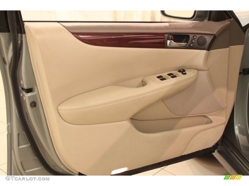 2003 Lexus ES 300 Ivory Door Panel Photo #74968570