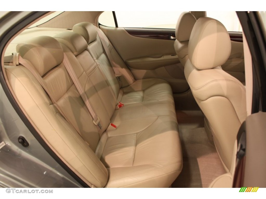 2003 Lexus ES 300 Rear Seat Photo #74968792