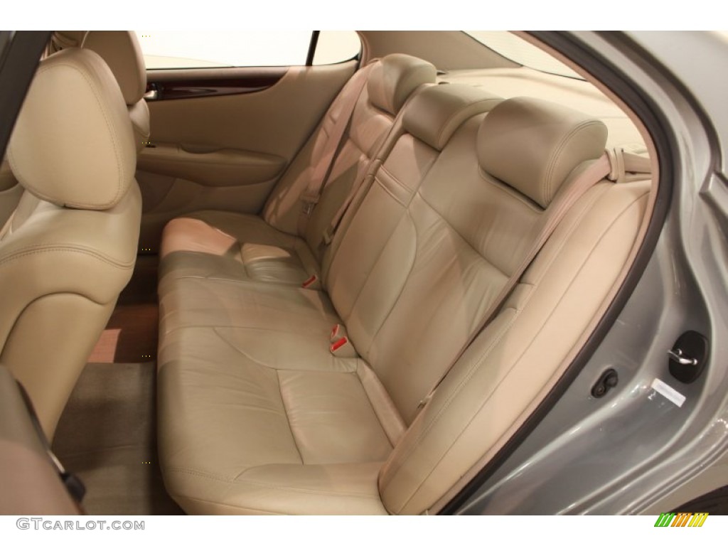 2003 Lexus ES 300 Rear Seat Photo #74968809