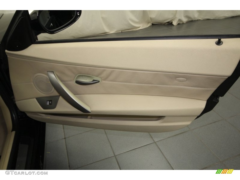 2004 BMW Z4 2.5i Roadster Beige Door Panel Photo #74969293