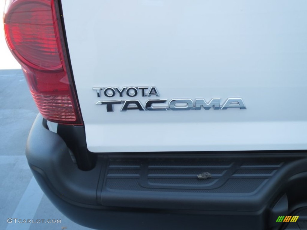 2013 Tacoma Regular Cab - Super White / Graphite photo #13