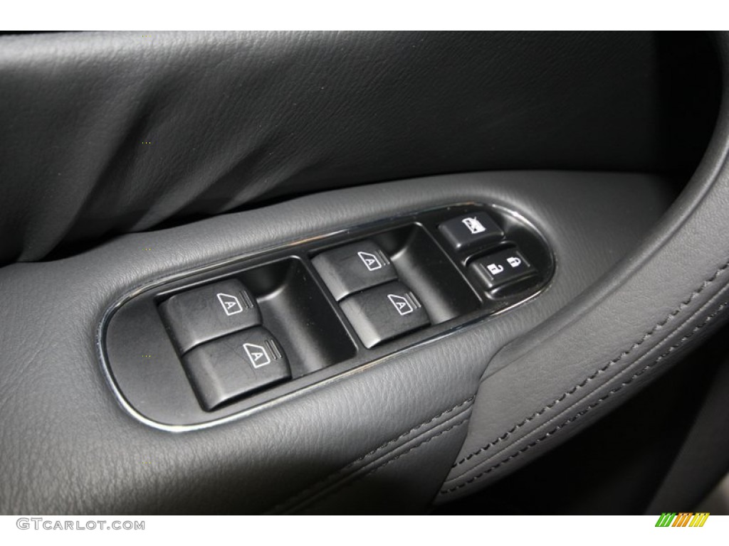 2011 QX 56 - Platinum Graphite / Graphite photo #17