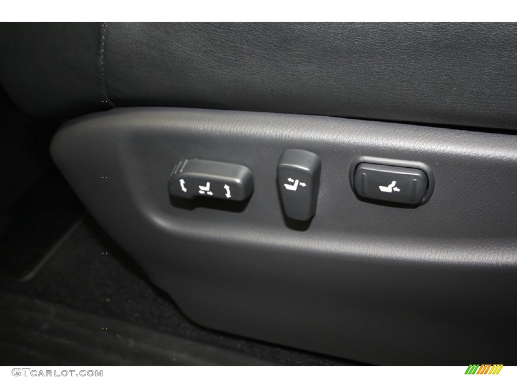 2011 QX 56 - Platinum Graphite / Graphite photo #19