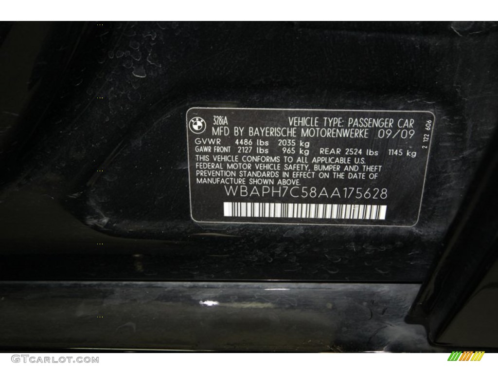 2010 3 Series 328i Sedan - Jet Black / Black photo #10