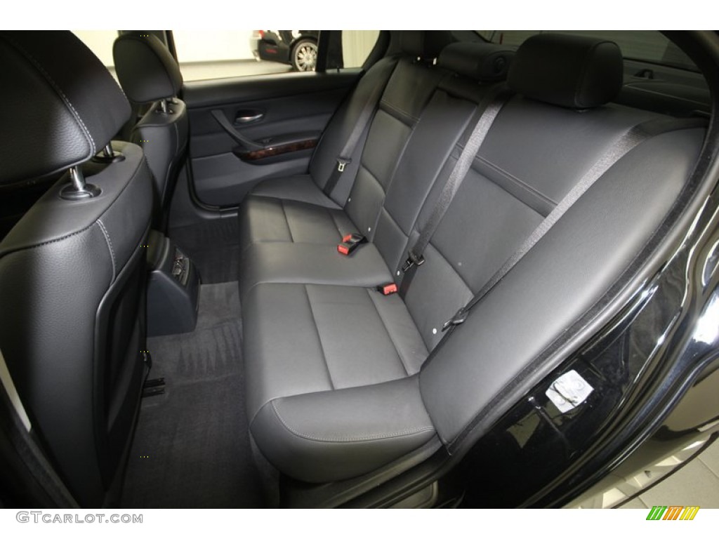 2010 3 Series 328i Sedan - Jet Black / Black photo #14