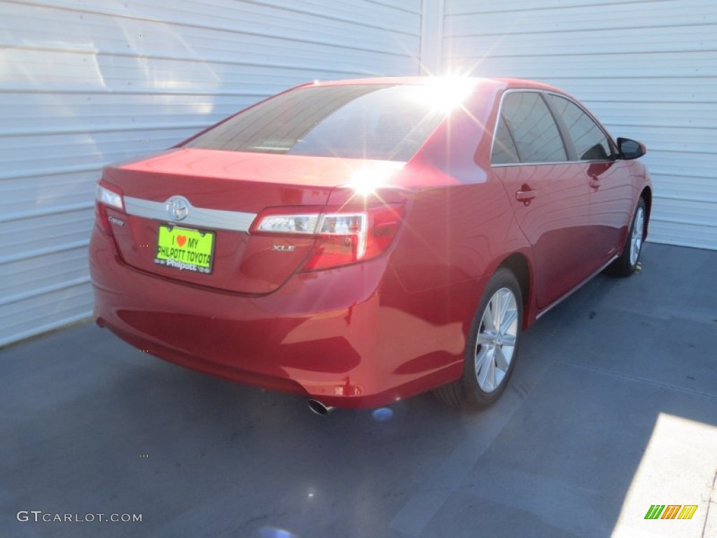 2012 Camry XLE - Barcelona Red Metallic / Ivory photo #3