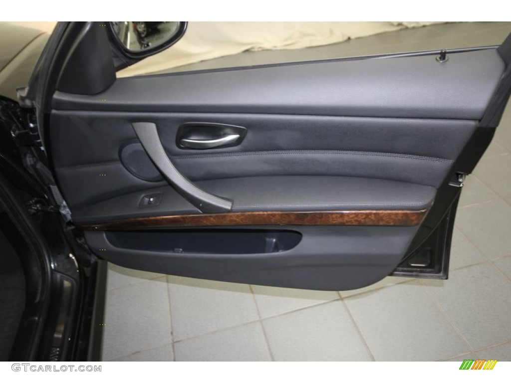 2010 3 Series 328i Sedan - Jet Black / Black photo #37