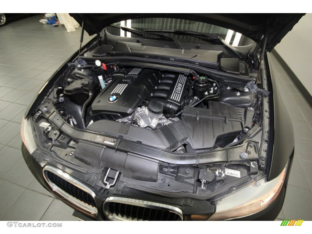 2010 3 Series 328i Sedan - Jet Black / Black photo #40