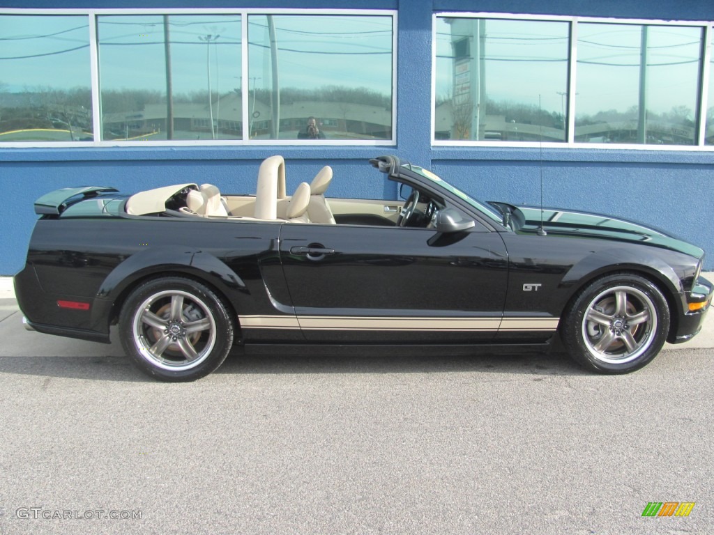2005 Mustang GT Premium Convertible - Black / Medium Parchment photo #7