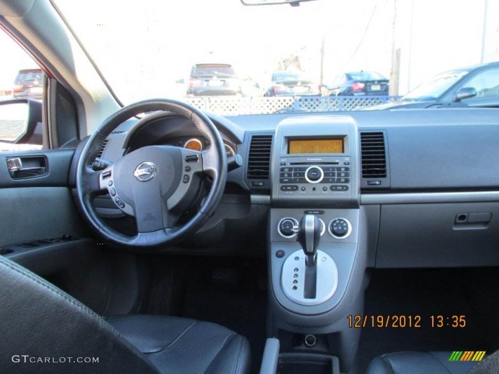 2007 Sentra 2.0 SL - Sonoma Sunset Red / Charcoal/Steel photo #10