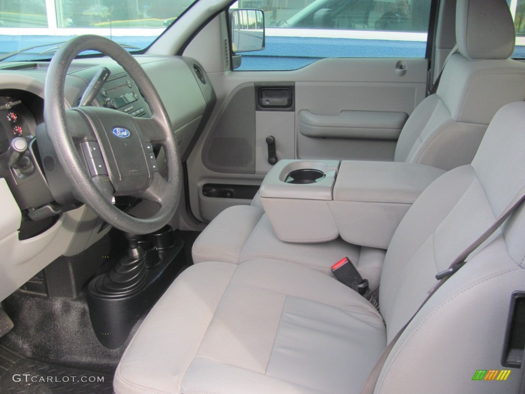 Medium/Dark Flint Interior 2006 Ford F150 STX SuperCab 4x4 Photo #74978894