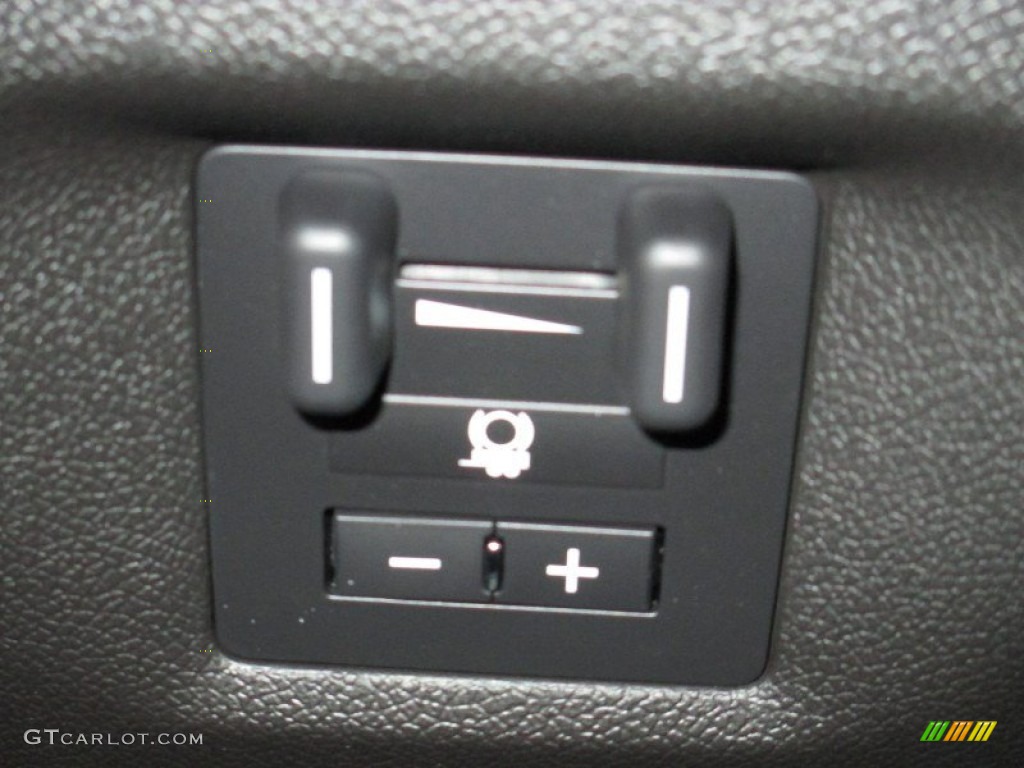 2013 Suburban LTZ 4x4 - Blue Ray Metallic / Ebony photo #29