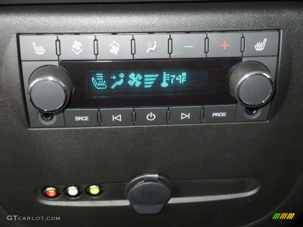 2013 Suburban LTZ 4x4 - Blue Ray Metallic / Ebony photo #35