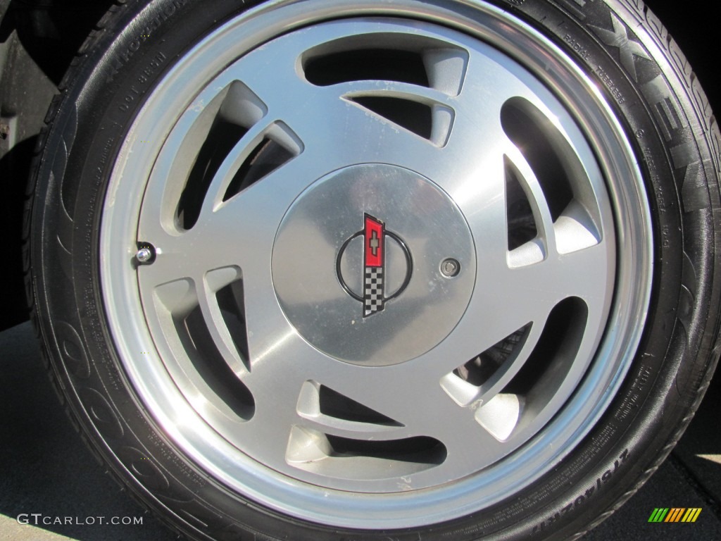 1988 Chevrolet Corvette Convertible Wheel Photo #74981017