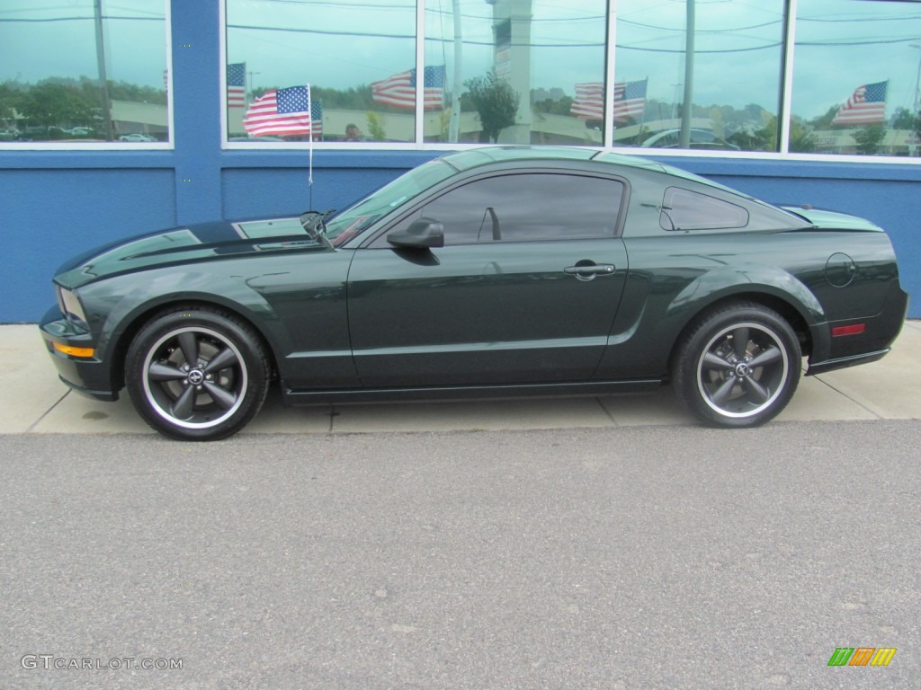 2008 Mustang Bullitt Coupe - Highland Green Metallic / Dark Charcoal photo #3