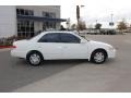 2000 Super White Toyota Camry LE  photo #6