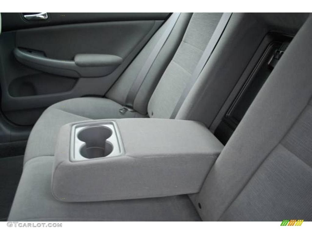 2007 Accord SE V6 Sedan - Alabaster Silver Metallic / Gray photo #30