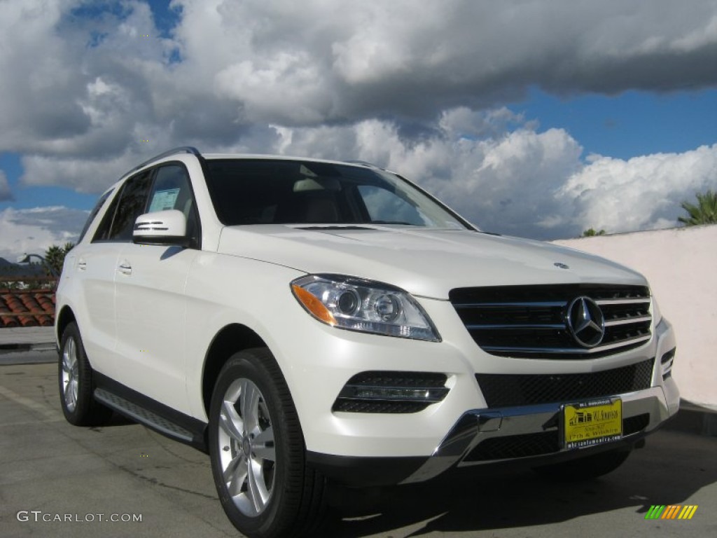 2013 ML 350 4Matic - Diamond White Metallic / Almond Beige photo #1