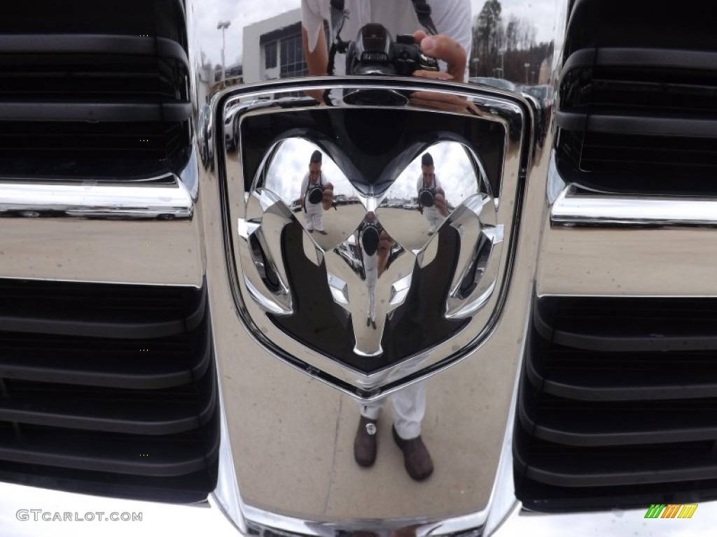 2012 Ram 2500 HD ST Crew Cab 4x4 - Bright Silver Metallic / Dark Slate/Medium Graystone photo #22