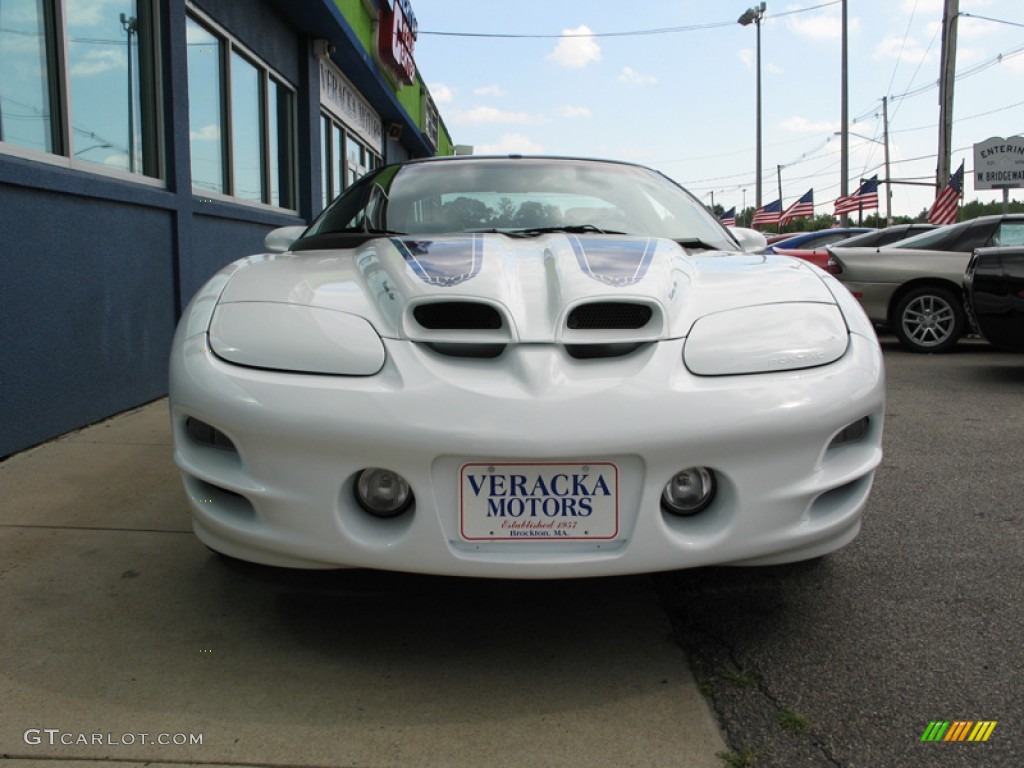 1999 Firebird 30th Anniversary Trans Am Coupe - Arctic White / White photo #8
