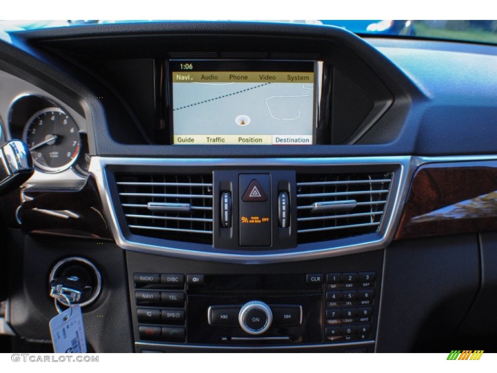 2011 E 350 4Matic Sedan - Arctic White / Natural Beige/Black photo #13