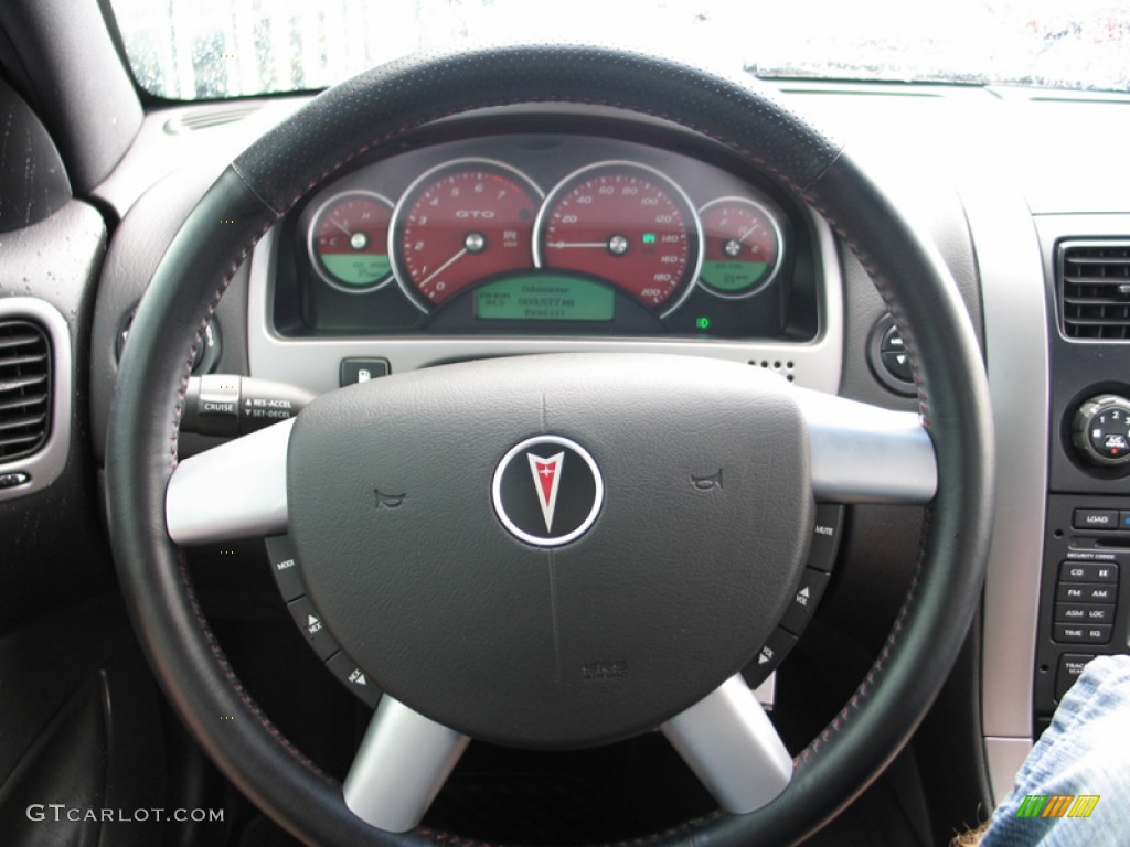2006 Pontiac GTO Coupe Black Steering Wheel Photo #74989672
