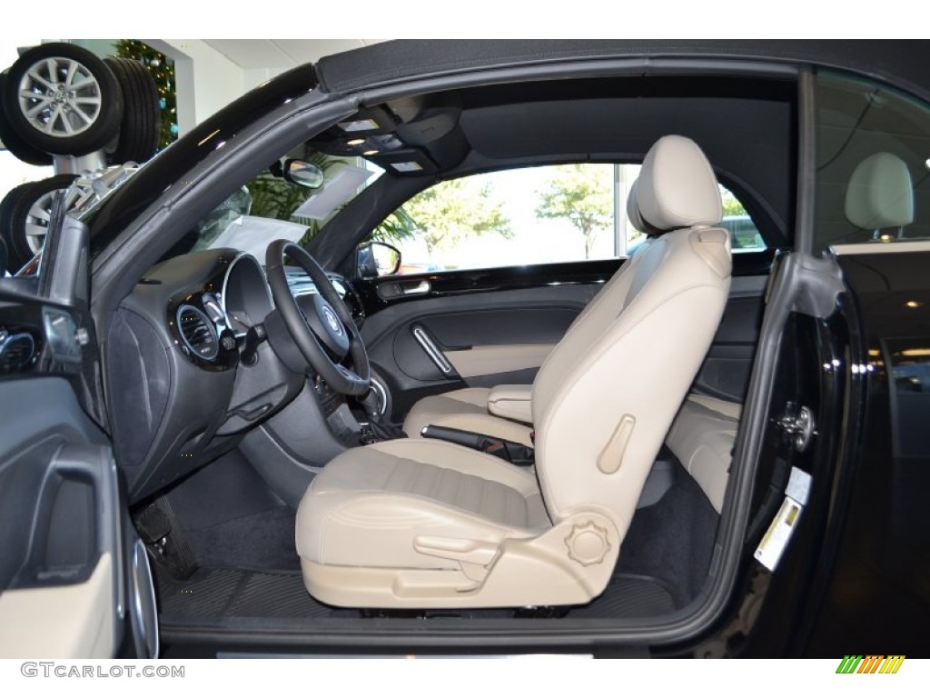 Beige Interior 2013 Volkswagen Beetle 2.5L Convertible 50s Edition Photo #74990389