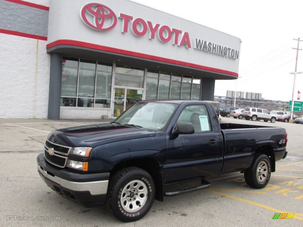 Dark Blue Metallic Chevrolet Silverado 1500