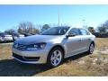 2013 Tungsten Silver Metallic Volkswagen Passat 2.5L SE  photo #1