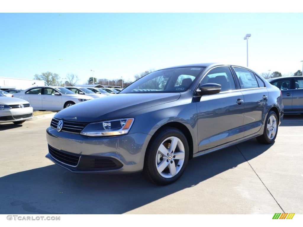 2013 Jetta TDI Sedan - Platinum Gray Metallic / Titan Black photo #1