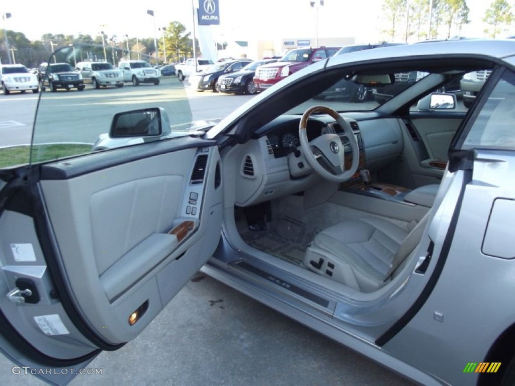 2006 XLR Roadster - Light Platinum / Shale photo #11