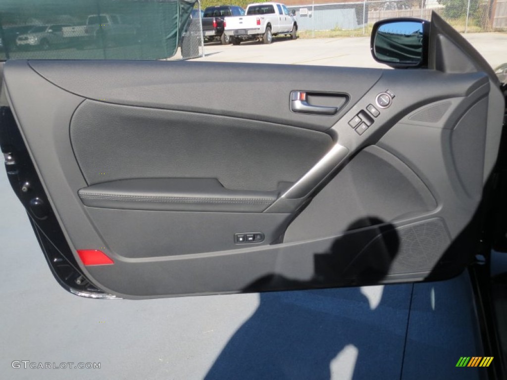 2013 Hyundai Genesis Coupe 3.8 Track Black Leather Door Panel Photo #74995078
