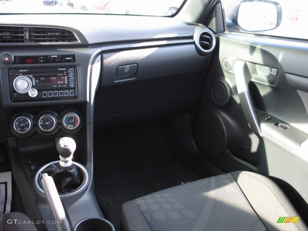 2011 tC  - Magnetic Gray Metallic / Dark Charcoal photo #21